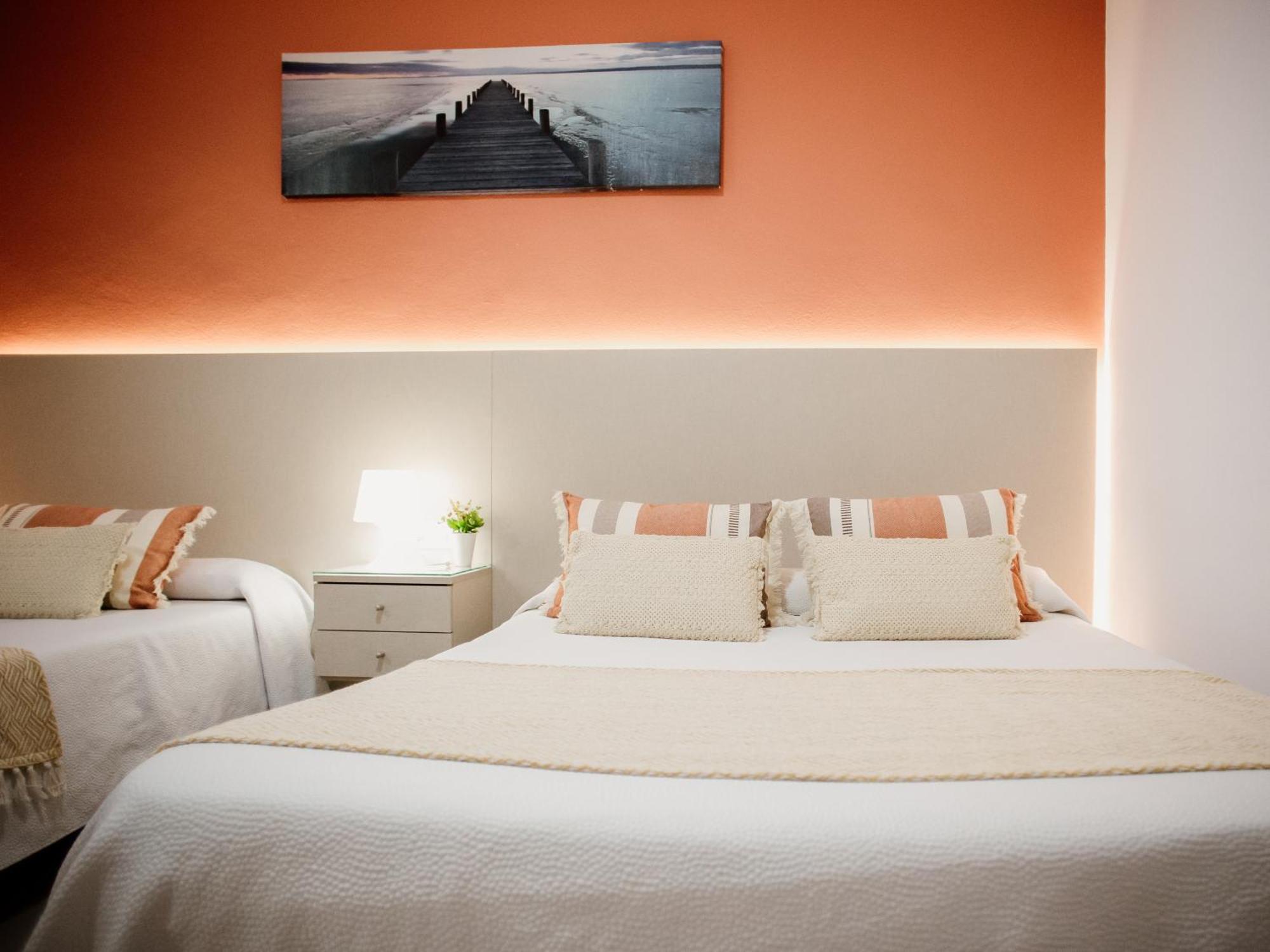 Apartamentos Turisticos Mastil 16 — Photos 2